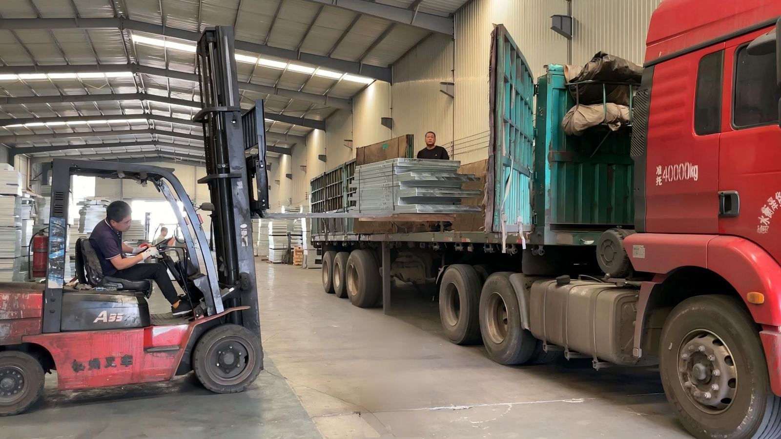 Marked steel grating bundles prepared for international shipment